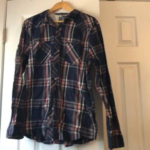 🐗🐗Men’s Buffalo NWT Button Up🐗🐗